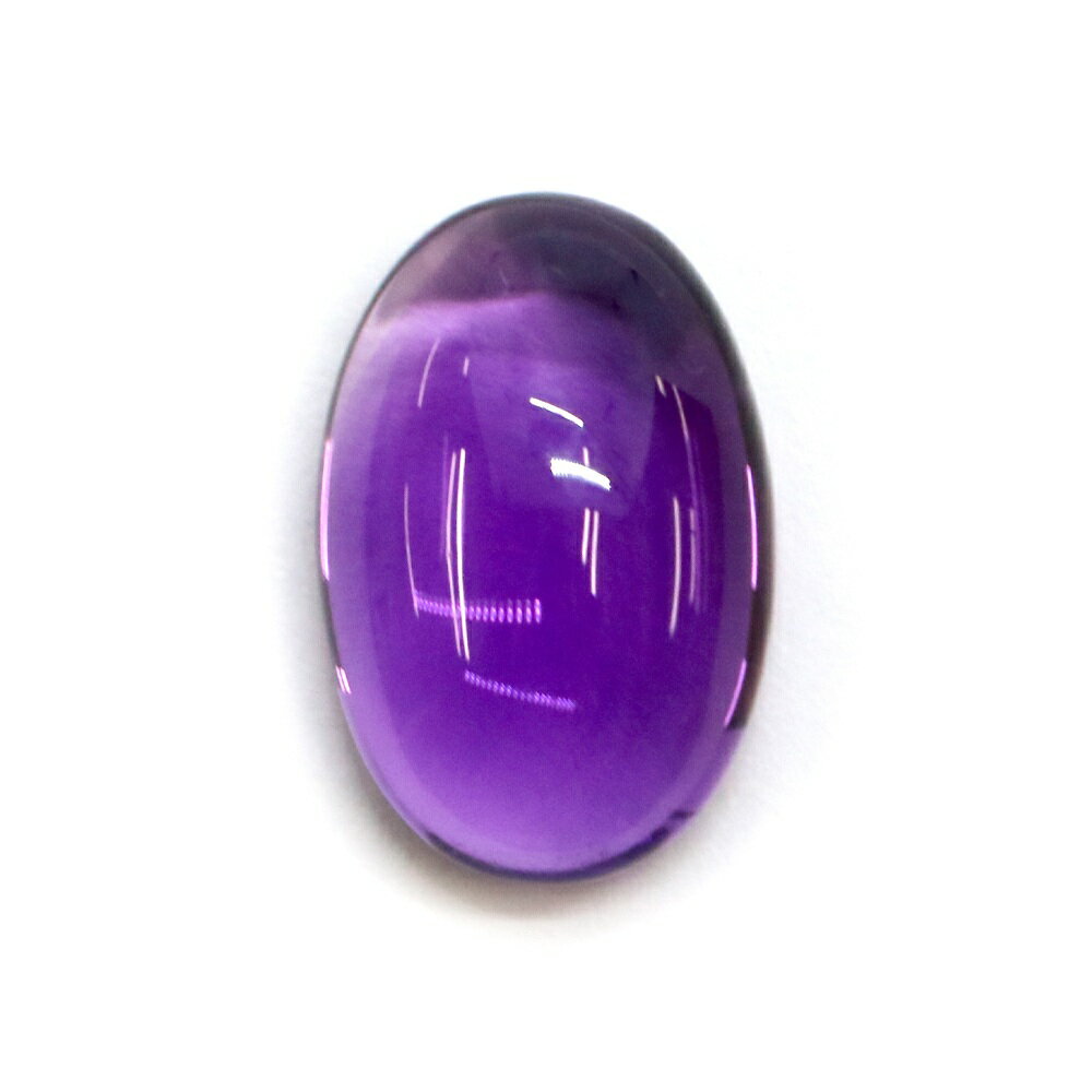 【サイズ】 ・横幅 12 mm ・縦18 mm ・厚み8 mm ・重さ 2.6 g 【商品説明】 アメジスト（Amethyst）は、紫色の結晶を持つ宝石クォーツ（石英）の一種です アメジストは、鉄イオンがクォーツの結晶構造に取り込まれた結果、特有の紫色を持つようになります この紫色の濃淡はさまざまで、薄いラベンダーから濃い紫色まで幅広いバリエーションがあります アメジストは世界中で鉱石として採掘され、主な産地はブラジル、スリランカ、マダガスカル産などとなります アメジストは古代から高貴な宝石として重宝されており、多くの文化で幸運をもたらし、精神的な平穏と冷静さをもたらすとされ、瞑想や癒しの石として広く知られています またアメジストは「2月の誕生石」「愛の守護石」としても有名な天然石となります 【配送につきまして】 ●メール便：送料250円（お買い物合計金額3,000円以上で1通分送料無料） ・ヤマト運輸ネコポスでのお届けとなります ・宅配便同様のお届け日数（翌日〜3日程度での配達）＊一部地域を除く ・ご自宅のポストへのお届けとなります（ご登録のお名前がポストへ記載があることをご確認お願い致します） ・大きさ（上限A4サイズ）：縦31.2cm、横22.8cm、厚さ2.5cm、重さ1kg以内 ※後払い（商品到着後コンビニなどでのお支払い）はご利用頂けます ※代引き決済はできません ※配送日時指定不可 ※発送後の住所変更はできませんので予めご注意ください ※商品紛失などの補償は基本的にございません ●宅配便：送料は配達地域によって異なります（お買い物合計金額3,980円以上で送料無料） ・佐川急便でのお届けとなります ・ドライバーによる手渡しでのお届け ・代引き決済はドライバーへ代金のお支払が可能となります （代引き手数料330円） ・配送日時指定可能 ※初回お届けより1週間以上お受け取りになられない場合は持ち戻りとなり返送となります 返送による送料は運送会社の定価送料を実費ご負担いただくことになりますので 予めご注意くださいますようお願い申し上げます ※当店の判断で日本郵便（レターパック）で発送させていただく場合もございます 予めご了承のほどお願い申し上げます　