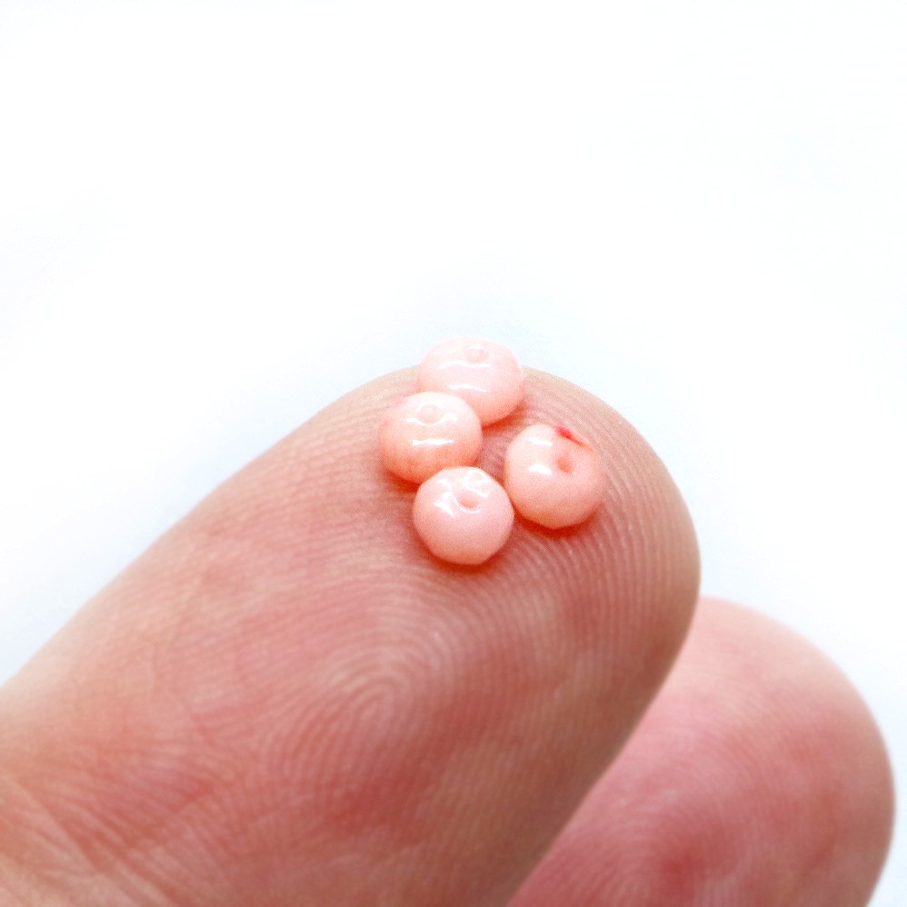 ●1粒売り●コーラル（さんご・染め）ピンク【ボタンカット】3×4mm【天然石 ビーズ パワーストーン】