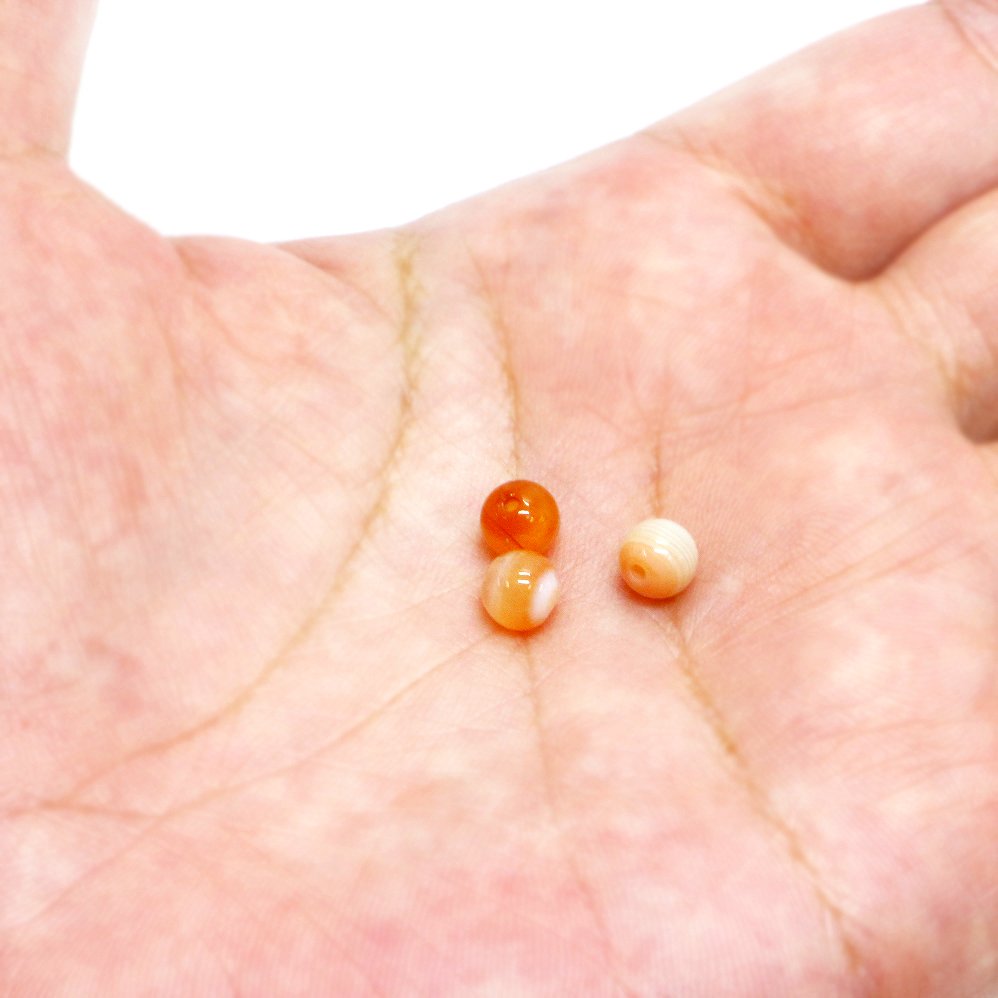 ●5粒売り●サードオニキス【丸玉】6mm【天然石 ビーズ パワーストーン】