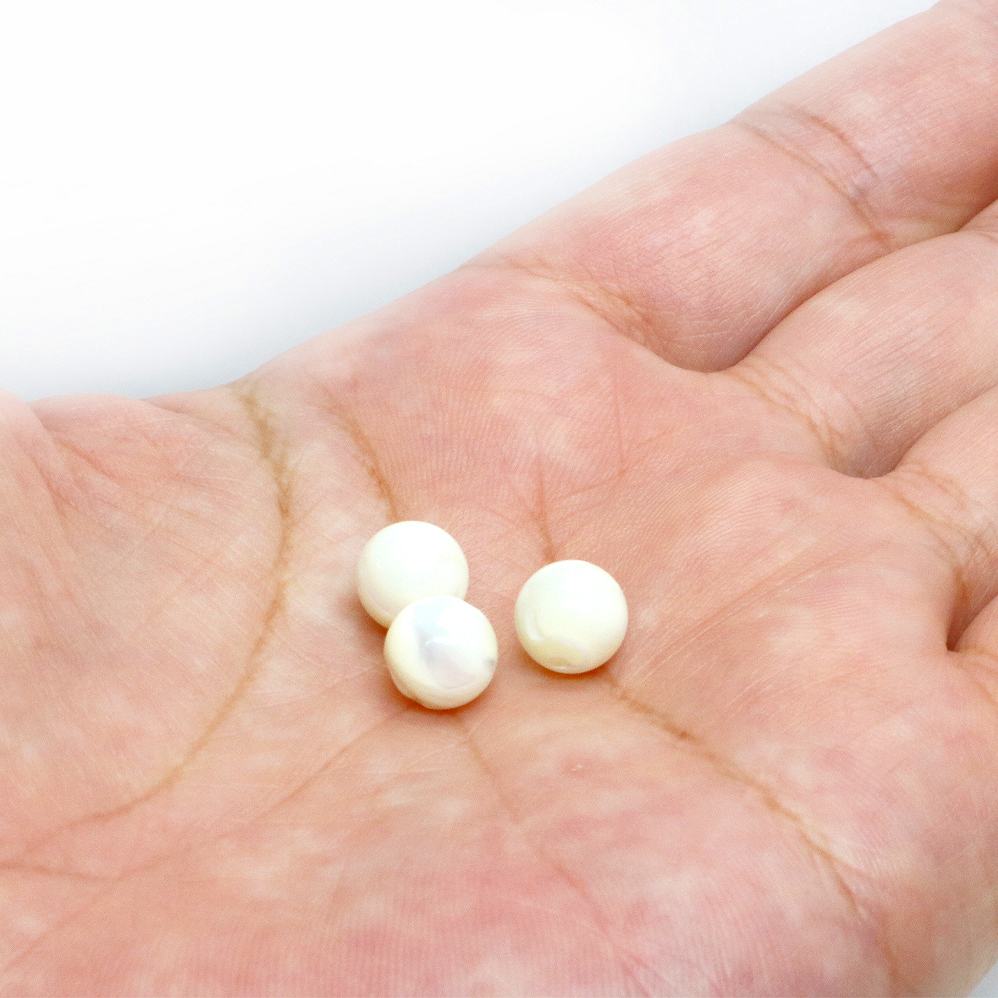 ●1粒売り●マザーオブパール（ ホワイト）【丸玉】8mm【天然石 ビーズ パワーストーン】