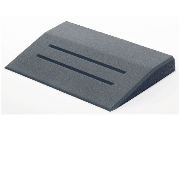 段差スロープ866-10　サイズ：300×500×50mmH　材質：ゴムチップ重量：4.8kg