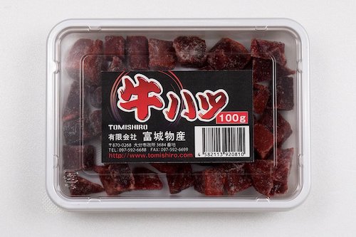 【本商品はクール(冷凍)便での配送です※ご注文後にクール便送料が追加されます】 サイコロ状に角切りにした牛ハツです、栄養価が高いので成長が早く、生餌が好きな大型魚に最適です。肉食の爬虫類・両生類も好んで食べます。 約1〜2cm。 ●内容量：100g（プラケース入） 【冷凍食品の送料＜クール便について＞】 ●冷凍便(クール便)商品ですので(330円追加いたします)*120サイズ以下 ●冷凍便(クール便)以外との同梱不可＜通常便と冷凍便で2個口発送＞ ●送料無料(5,400円以上)でも冷凍商品は別途330円かかります 《 送 料 例 》 ※送料無料の場合は、クール便送料のみ追加 ・冷凍商品1個口(120サイズ以下)＝通常便送料(678円)＋クール便代330円=1008円 ※5,400円以上は通常便のみ送料無料 ・冷凍商品2個口＝通常便送料(1,356円)＋クール便代660円＝2,016円 ※5,400円以上は通常便のみ送料無料 ・冷凍商品3個口＝通常便送料(2,034円)＋クール便代990円＝3,024円 ※5,400円以上は通常便のみ送料無料 ※沖縄・北海道通常便送料(1,213円〜)、その他離島、一部地域は配送中継料がかかる場合がございます。【本商品はクール(冷凍)便での配送です※ご注文後にクール便送料が追加されます】 サイコロ状に角切りにした牛ハツです、栄養価が高いので成長が早く、生餌が好きな大型魚に最適です。肉食の爬虫類・両生類も好んで食べます。 約1〜2cm。 ●内容量：100g（プラケース入） 【冷凍食品の送料＜クール便について＞】 ●冷凍便(クール便)商品ですので(330円追加いたします)*120サイズ以下 ●冷凍便(クール便)以外との同梱不可＜通常便と冷凍便で2個口発送＞ ●送料無料(5,400円以上)でも冷凍商品は別途330円かかります 《 送 料 例 》 ※送料無料の場合は、クール便送料のみ追加 ・冷凍商品1個口(120サイズ以下)＝通常便送料(678円)＋クール便代330円=1008円 ※5,400円以上は通常便のみ送料無料 ・冷凍商品2個口＝通常便送料(1,356円)＋クール便代660円＝2,016円 ※5,400円以上は通常便のみ送料無料 ・冷凍商品3個口＝通常便送料(2,034円)＋クール便代990円＝3,024円 ※5,400円以上は通常便のみ送料無料 ※沖縄・北海道通常便送料(1,213円〜)、その他離島、一部地域は配送中継料がかかる場合がございます。