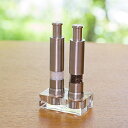 One hand Cool Grinder ワンハンド クールグラインダー 片手で挽けるソルト&ペッパーセット アクリルスタンド付