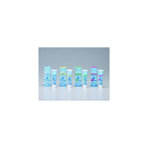 GC,ジーシー,歯科材料,医療機器 【商品説明】 ・医院様向けの商品です。 お医者様以外の方がお使いの場合には自己責任でお願いします。 唾液に注目した、新しい口腔ケア製品「オーラルアクアジェル」。しっとりジェルが口腔内のうるおい浄化を助けます。pHはほぼ中性のため、長時間の使用でもむし歯のリスクが高まる心配はありません。ほのかな甘みのプレーン(無香料)、レモン、ミント、ラズベリーの4種類のフレーバーをご用意しています。 ■仕様■ ●成分(プレーン) ジグリセリン(湿潤剤)、精製水(溶剤)、カルボキシメチルセルロースナトリウム(粘結材)、カラギーナン(粘結材)、クエン酸ナトリウム(pH調整剤)、パラベン(防腐剤) ●成分(レモン、ミント、ラズベリー) ジグリセリン(湿潤剤)、精製水(溶剤)、カルボキシメチルセルロースナトリウム(粘結材)、カラギーナン(粘結材)、クエン酸ナトリウム(pH調整剤)、香料(香味剤)、パラベン(防腐剤) 広告文責：NO1元気爽快　(042-843-2703)