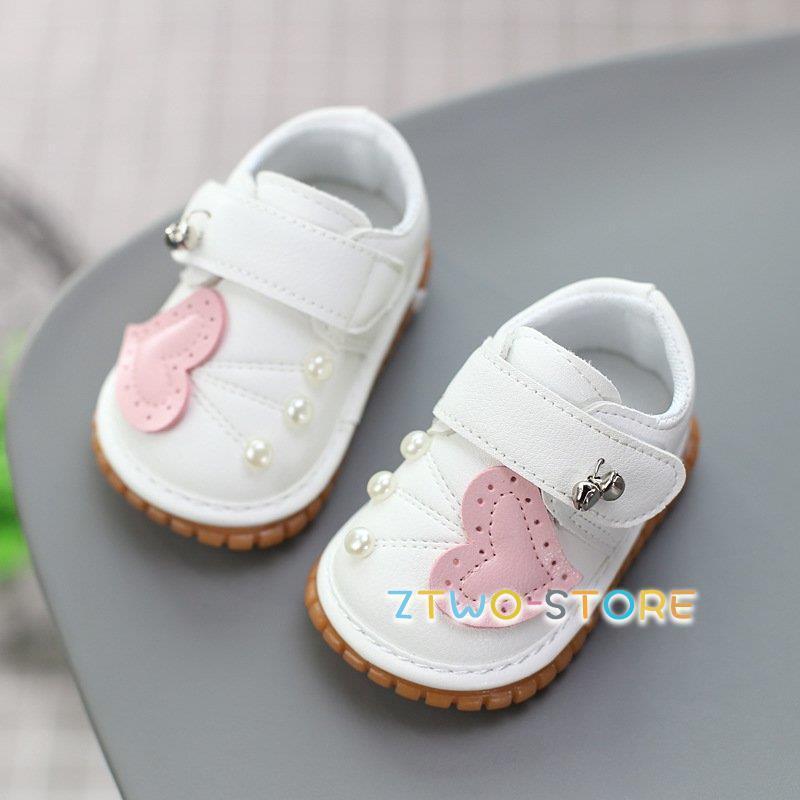 ベビー 笛付き靴 ファーストシューズ ベビー 靴 フォーマル 赤ちゃん 子供 女児 子供靴 キッズ 笛入り 音鳴る 面白い 可愛い 音が出る 笛付き 11 12 13