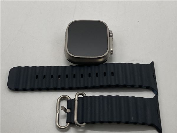 ゲオモバイルの【中古】【安心保証】 Ultra[49mm/セルラー]チタン チタニウム Apple Watch｜アングル3