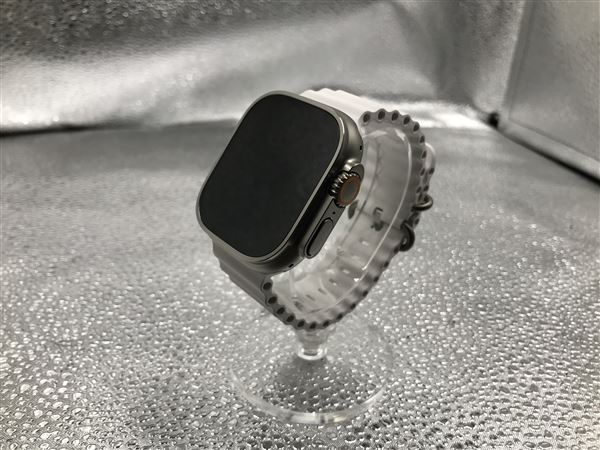 【中古】【安心保証】 Ultra2[49mm/セルラー]チタン チタニウム Apple Watch