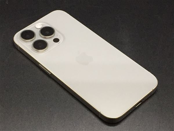 【中古】【安心保証】 iPhone15 Pro[128GB] au ナチュラルチタニウム