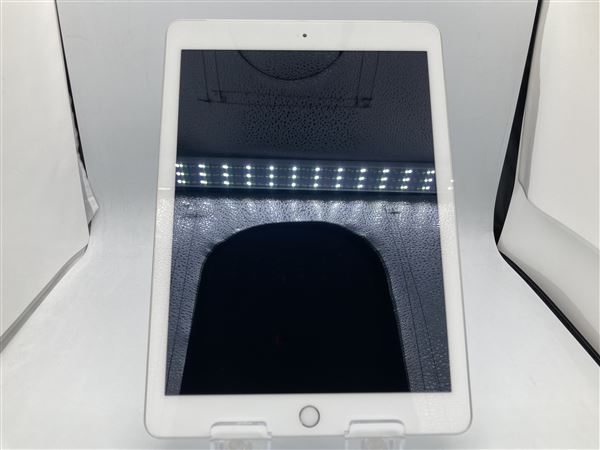 【中古】【安心保証】 iPad 9.7インチ 第5世代[128GB] セルラー SIMフリー シルバー 2