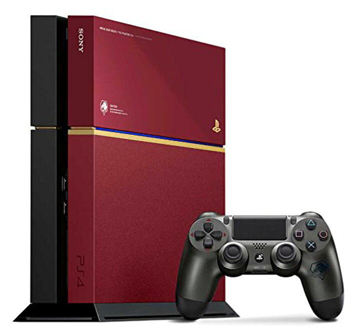 タイトル PlayStation4　METAL　GEAR　SOLID5　LIMITED　PACK　THE　PHANTOM　PAIN　EDITION　（ソフトの付属は無し） &nbsp; プレイステーションフォーメタルギアソリッドファイブリミテッドパックファントムペインエディション ジャンル ゲームハード 機種 プレイステーション4 発売日 2015/09/02発売 規格番号 CUHJ-10009 『PlayStation4 METAL GEAR SOLID5 LIMITED PACK THE PHANTOM PAIN EDITION』に同梱されている、主人公スネークの赤い義手｢バイオニックアーム｣をイメージしたカラーを採用し、さらに義手の接続部分にある金色のラインや注意サインなどのデザインが施されたオリジナルモデルのPS4本体。同梱のDUALSHOCK4にもオリジナルカラーを採用し、組織の部隊章をあしらっています。 ※中古商品の場合、商品名に「初回」や「限定」・「○○付き」（例　Tシャツ付き）等の記載がございましても、特典等は原則付属しておりません。また、中古という特性上ダウンロードコード・プロダクトコードも保証の対象外です。コードが使用できない等の返品はお受けできません。ゲーム周辺機器の箱・取扱説明書及び、ゲーム機本体のプリインストールソフト、同梱されているダウンロードコードは初期化をしていますので、保証の対象外となっております。 尚、商品画像はイメージです。 ※2点以上お買い求めのお客様へ※ 当サイトの商品は、ゲオの店舗と共有しております。 商品保有数の関係上、異なる店舗から発送になる場合があり、お届けの荷物が複数にわかれたり、到着日時が異なる可能性がございます。（お荷物が複数になっても、送料が重複する事はございません） 尚、複数にわけて発送した場合、お荷物にはその旨が記載されておりますので、お手数ですが、お荷物到着時にご確認いただけますよう、お願い申し上げます。 ※ご登録頂いた配送先住所内容の不備等により、弊社へ商品が返還された場合は自動的にキャンセル処理となりますので、配送先住所の登録の際には、お間違いのないよう、くれぐれもご注意お願い申し上げます。 ※商品の状態問合せに関しまして、弊社は複数の拠点で商品の管理を行っておりますので、お答えができません。 ※当サイトの在庫について 当サイトの商品は店舗と在庫共有をしており、注文の重複や、商品の事故等が原因により、ご注文頂いた後に、 キャンセルさせていただく場合がございます。 楽天ポイントの付与・買いまわり店舗数のカウント等につきましても、発送確定した商品のみの対象になりますので、キャンセルさせて頂いた商品につきましては、補償の対象外とさせていただきます。 ご了承の上ご注文下さい。
