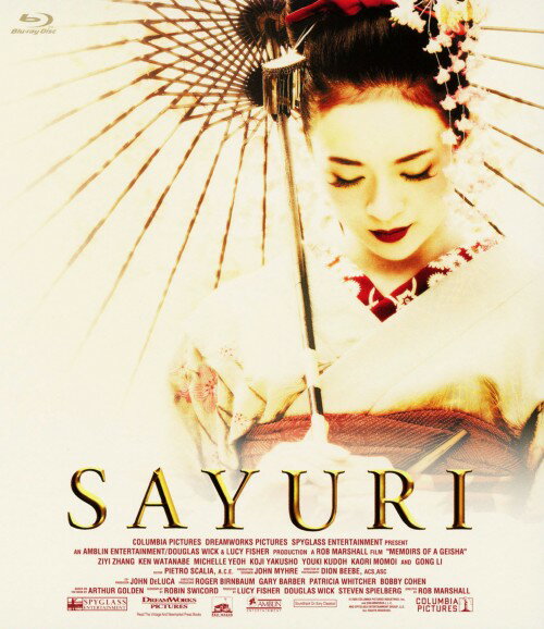 タイトル SAYURI 【ブルーレイ】 &nbsp; サユリ アーティスト名 チャン・ツィイー ジャンル 洋画ラブロマンスラブストーリー 発売日 2011/04/27発売 規格番号 SHBR-25 JAN 4988105100442 置屋に売られたひとりの少女。辛く厳しい日々の中で、全ての希望を見失ったとき、立派な身なりをした『会長』と呼ばれる、紳士との出会いが訪れる。「もう一度、あの人に会いたい…」儚い願いを胸に、少女は美しく変貌を遂げ、ミステリアスな輝きを放つ瞳と天性の聡明さによって、やがて花街一の芸者『さゆり』となる。 ※中古商品の場合、商品名に「初回」や「限定」・「○○付き」（例　Tシャツ付き）等の記載がございましても、特典等は原則付属しておりません。また、中古という特性上ダウンロードコード・プロダクトコードも保証の対象外です。コードが使用できない等の返品はお受けできません。ゲーム周辺機器の箱・取扱説明書及び、ゲーム機本体のプリインストールソフト、同梱されているダウンロードコードは初期化をしていますので、保証の対象外となっております。 尚、商品画像はイメージです。 ※2点以上お買い求めのお客様へ※ 当サイトの商品は、ゲオの店舗と共有しております。 商品保有数の関係上、異なる店舗から発送になる場合があり、お届けの荷物が複数にわかれたり、到着日時が異なる可能性がございます。（お荷物が複数になっても、送料が重複する事はございません） 尚、複数にわけて発送した場合、お荷物にはその旨が記載されておりますので、お手数ですが、お荷物到着時にご確認いただけますよう、お願い申し上げます。 ※ご登録頂いた配送先住所内容の不備等により、弊社へ商品が返還された場合は自動的にキャンセル処理となりますので、配送先住所の登録の際には、お間違いのないよう、くれぐれもご注意お願い申し上げます。 ※商品の状態問合せに関しまして、弊社は複数の拠点で商品の管理を行っておりますので、お答えができません。 ※当サイトの在庫について 当サイトの商品は店舗と在庫共有をしており、注文の重複や、商品の事故等が原因により、ご注文頂いた後に、 キャンセルさせていただく場合がございます。 楽天ポイントの付与・買いまわり店舗数のカウント等につきましても、発送確定した商品のみの対象になりますので、キャンセルさせて頂いた商品につきましては、補償の対象外とさせていただきます。 ご了承の上ご注文下さい。