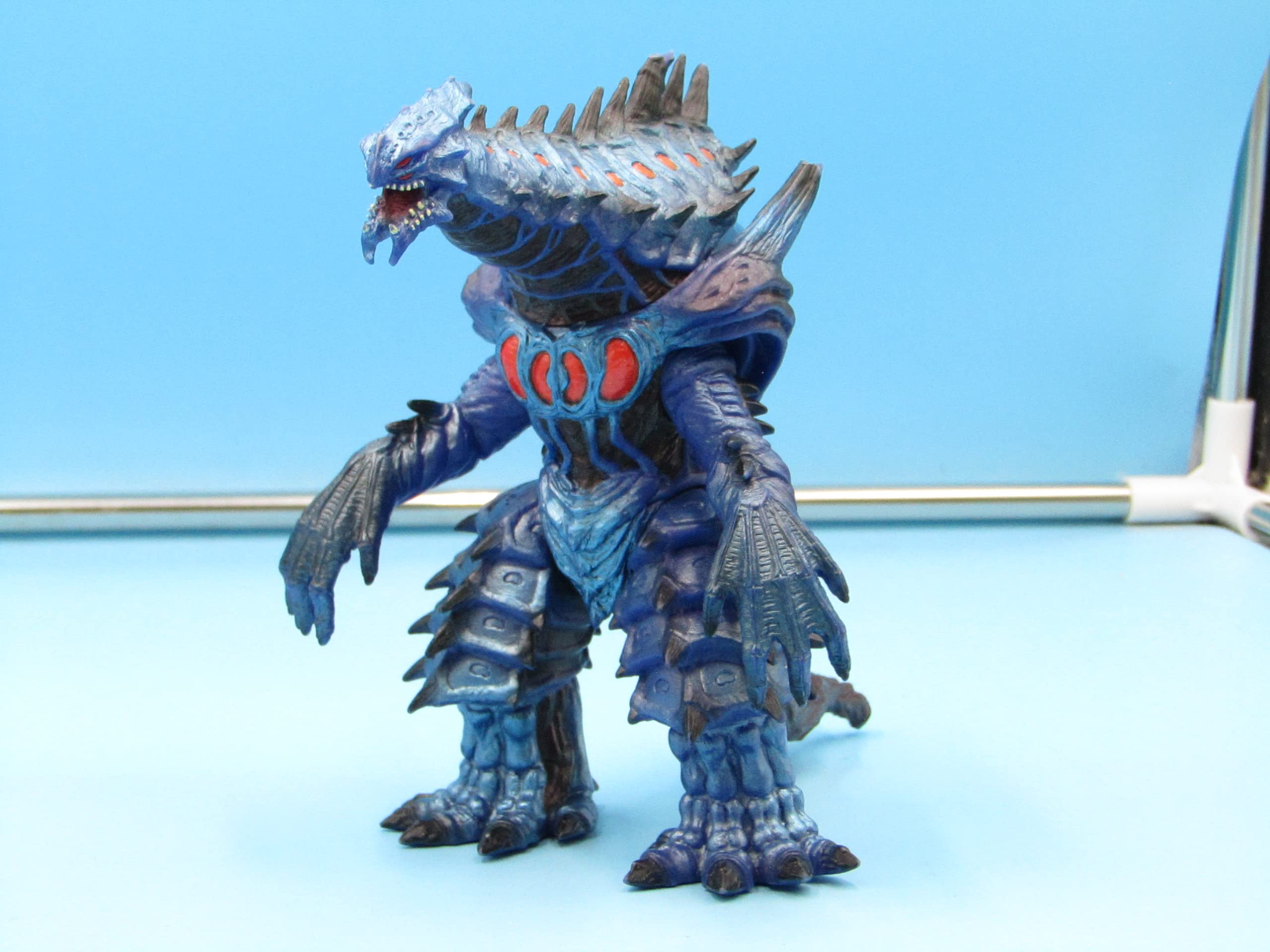【中古】宇宙斬鉄怪獣 ディノゾール 「ウルトラマンメビウス」 ウルトラ怪獣シリーズ2006のサムネイル