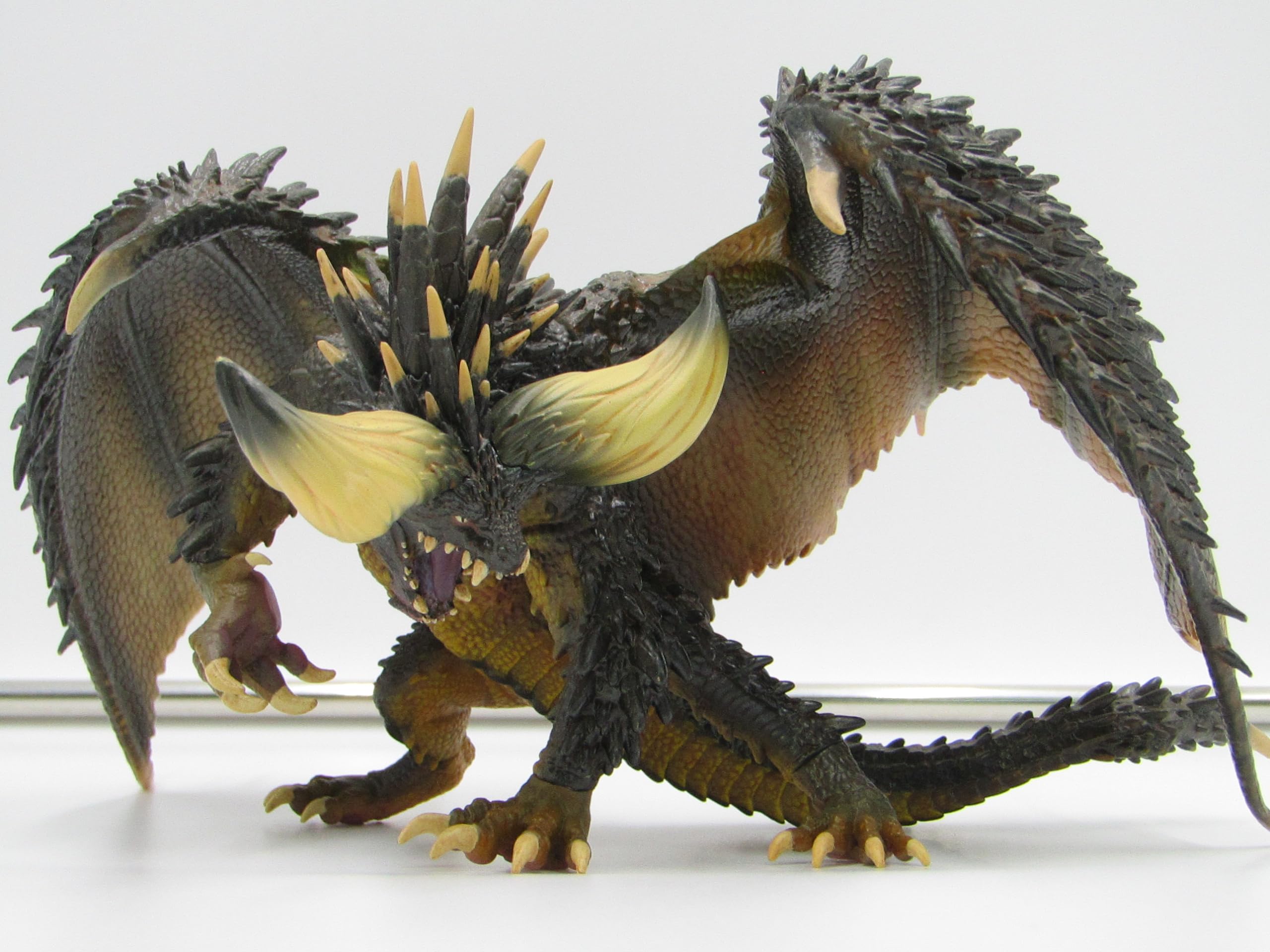 【中古】一番くじ モンスターハンター ワールド 狩れ！生ける大地と共に A賞 ネルギガンテ ビッグソフビフィギュア 箱なし