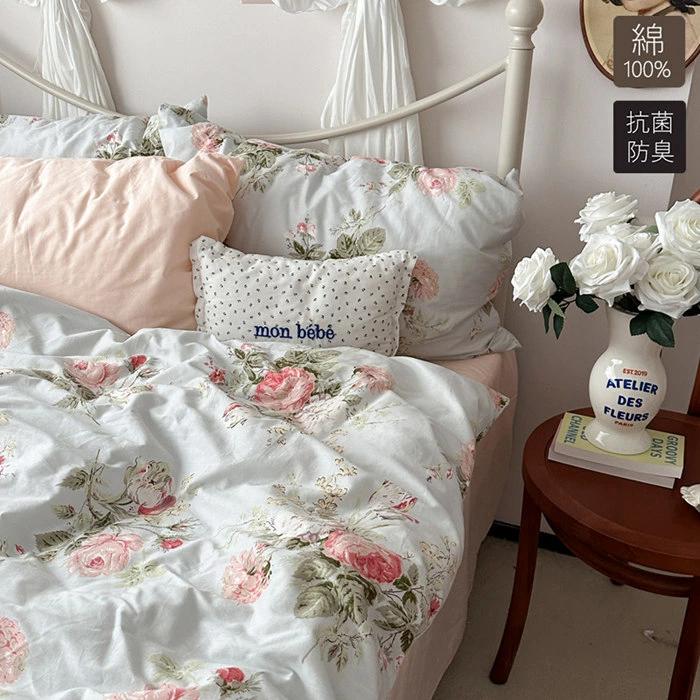 商品詳細 特徴 この布団カバーセットは、綿100％の素材を使用しており、素肌に優しい触り心地が特徴です。かわいらしい花柄デザインが施されており、寝室をおしゃれに演出します。掛け布団カバー、敷布団カバー、枕カバーがセットになっており、シングルからセミダブルまで対応可能です。防ダニ・抗菌加工が施されており、清潔さを保ちながら安心して使用できます。通気性と吸湿性に優れ、速乾性もあるため、四季を通じて快適にお使いいただけます。丸洗い可能でお手入れも簡単、新生活にぴったりのアイテムです。 【ズレ防止のひも付き】 布団留めひも4ヶ所付き - 掛け布団の紐通しにカバーのひもを通して結びこどで、布団とカバーがずれにくいです。 ＜洗いざらし綿100%＞：普通の綿より柔らかくて、毛玉やほつれができにくく、静電気も少ないため、肌触りが最高です。※ご注意：本製品はコットンを使用し、洗うごとに縮むことが発生する恐れがあります。そのため、製品を長く使えるように、本店は製品のサイズを大きく作りました。製品の品質の問題ではありません。 ＜抗菌防臭・防ダニ加工＞：毎日、素肌に触れるものだからこそ、抗菌防臭加工を施しています。お肌の敏感な方やお子様にもご安心に使用できます。 ＜オールシーズン向け＞：優れた吸湿性と通気性で、汗でもベタつかないサラサラ感を保ちます。ムレにくく、1年中快適にお休みいただけます。 丁寧に織り上げることにより、目詰みも良く、耐久性にも優れたしっかりとした生地に仕上がりました。 ＜丸洗いOK！いつでも清潔に＞：毎日使う寝具だから、やっぱり汚れは避けられません。ご自宅で気軽に洗濯できます。いつでも清潔にご使用いただけます。 素材 綿 サイズ Type A フラットシーツタイプ シングル 掛け布団カバー：150cmX200cm　フラットシーツ：230cmX250cm　枕カバー：45cmX74cmX1枚 セミダブル 掛け布団カバー：180cmX220cm　フラットシーツ：230cmX250cm　枕カバー：45cmX74cmX2枚 ダブル 掛け布団カバー：200cmX230cm　フラットシーツ：230cmX250cm　枕カバー：45cmX74cmX2枚 Type B ボックスシーツタイプ シングル 掛け布団カバー：150cmX200cm　ボックスシーツ：120cmX200cm　枕カバー：45cmX74cmX1枚 セミダブル 掛け布団カバー：180cmX220cm　ボックスシーツ：150cmX200cm　枕カバー：45cmX74cmX2枚 ダブル 掛け布団カバー：200cmX230cm　ボックスシーツ：180cmX200cm　枕カバー：45cmX74cmX2枚 原産国 中国製 ご注意点 ●実寸はメジャー採寸の為、若干の誤差が生じる場合があります。 ●色合いはモニター環境により若干の誤差が出ます。 ●海外製品のため、詳細タグなし。 ●本製品は生産過程におきまして、生地を織る際の糸の継ぎ目や多少のほつれが生じることがありまが、品質上は問題ありません。また、生地の織りに他繊維が混紡している場合もございます。