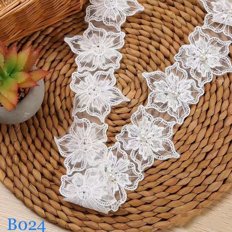 B024 単位2m 刺繍 ウェディングドレスパーツ 手作り 手芸 ビーズ付き ハンドメイド 花柄 レースリボン