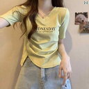 トップス 美しい の 不規則な 半袖 Vネック 夏 2025 レディース Tシャツ プリーツ 肩 レディース トップス