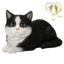送料無料 【寝そべるハチワレ猫 黒白】 CAT リビング 玄関 ガーデン 雑貨 オーナメント おしゃれ置物 樹脂 お出迎え おうち時間 WooBia