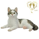 送料無料 大きなサイズで【寝そべったサバトラ白猫】 ハイエンドキャット CAT 本物そっくり 玄関 ガーデン 雑貨 オーナメント おしゃれ置物 樹脂 お出迎え おうち時間 WooBia
