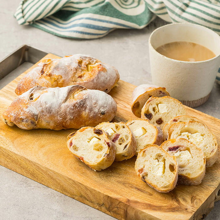 ドライフルーツバゲットのクリームチーズ包み パン おやつ 惣菜 デザート ワインのお供 チーズ フランスパン 冷凍 送料無料