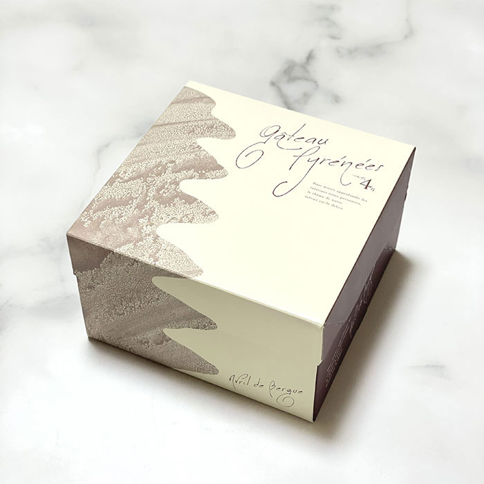 ベルグの4月 ガトー・ピレネープレーン バウム