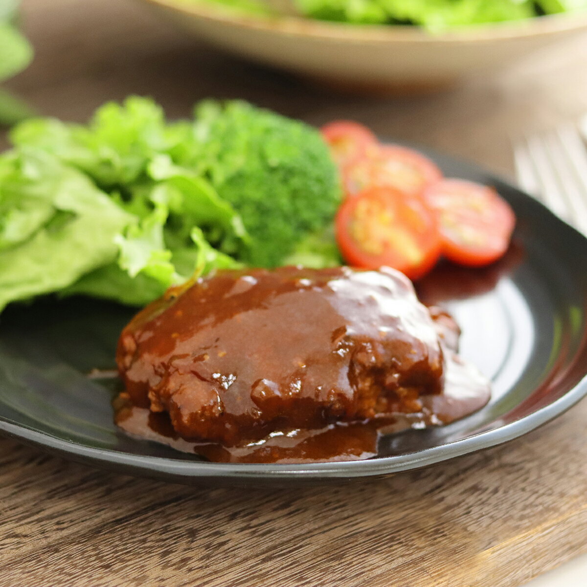 【送料無料】ブランド牛カレー＆ハンバーグ 8点セット VCH-55 飛騨高山ファクトリー ラッピング無料対応 のし無料対応 飛騨牛 松阪牛 近江牛 内祝い お祝い グルメギフト 贈答品 高級 レトルト 出産内祝い 結婚内祝い お返し 香典返し 粗供養 法要 快気祝 母の日 父の日 御礼