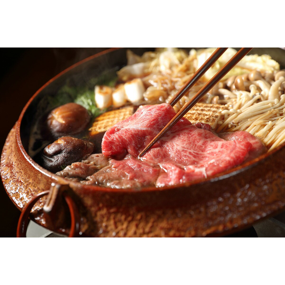 乐天商城 - 松阪牛 すきやき肉 5等級 もも肉 180g 冷凍 お取り寄せ 黒毛和牛 産地直送 手土産 松阪牛 5等級 すきやき肉 送料無料