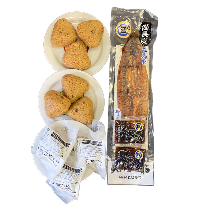 内容／うなぎ蒲焼1尾、タレ×2、うなぎおにぎり×9個 賞味期間／製造日より冷凍90日 【配送方法】　クール便(冷凍) 国産鰻を職人が備長炭で完全手焼きした鰻を使用。 蒲焼き、うなぎおにぎりの鰻づくし詰合せギフトです。 こちらの商品は【産地直送】商品です。 下記にご注意下さい。 ※日付指定は、10日後以降からとなります。 ※メッセージカード・手提げ袋はお付けできません。 ※のし・包装は、各メーカーの簡易包装となります。 ※代金引換でのお支払いはできません。 ※直送のため他の商品との同梱はできません。 ※離島（沖縄を含む）お届けはできません。 【配送方法】　クール便(冷凍)