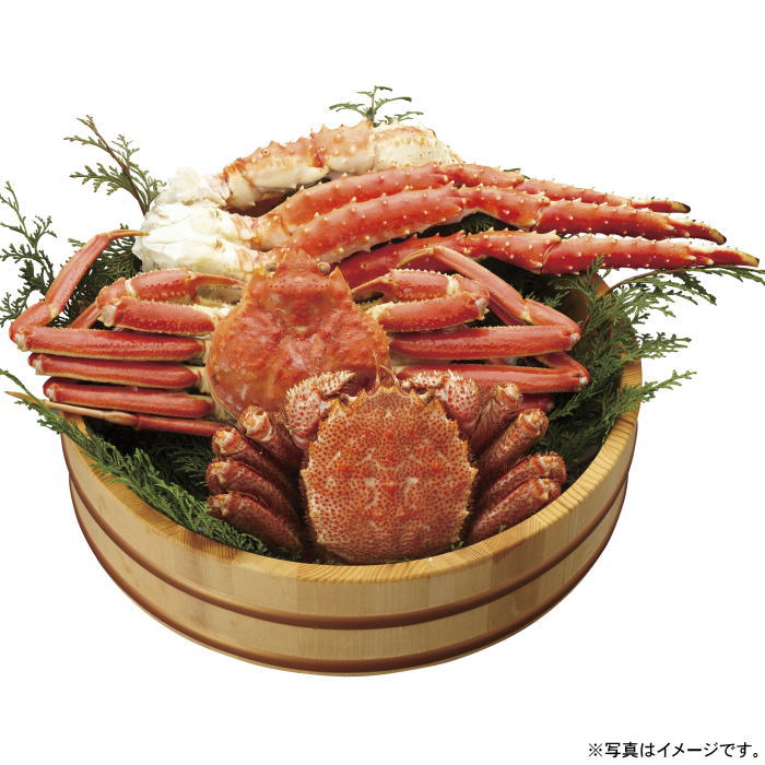 内容／ボイルたらばがに脚約600g、ずわいがに約500g、毛がに約500g 箱サイズ／445×192×126mm アレルゲン／かに 賞味期間／冷凍25日間 【配送方法】　クール便(冷凍) 高級感あふれるたらばがに脚、食べやすさ抜群のずわいがに、そして身のびっしり詰まった旨さいちばんの毛がに。三大ガニが勢揃いした贅沢なセットです。