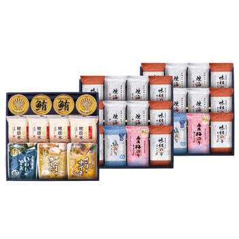 商品情報 名称金賞銀賞食べくらべ海苔GIFT GSNR-AEJ5 内容量金賞 南高梅のり（8切6枚）×2・銀賞 有明海産塩のり（8切6枚）×2・味付のり（8切6枚）×12・焼のり（8切6枚）×8・金賞健康米150g×4・さんまの味噌煮・さばの味噌煮・いわしの旨煮・（まぐろ油漬け70g・宝幸貝柱水煮ほぐし身65g）各2 賞味期限出荷時に30日以上の商品をお届けいたします。 サイズ箱サイズ：箱330×345×140mm アレルギー卵・小麦・えび メーカー品番GSNR-AEJ5 販売者※各商品に記載◇◆ラッピングについての詳細はこちら◆◇ 画像 金賞銀賞食べくらべ海苔GIFT GSNR-AEJ5 ギフト プレゼント 内祝い お返し 出産祝い 結婚祝い 誕生日 おしゃれ 送料無料 ＼ 大切な方への贈り物に ／ 最高の食べ比べ海苔と共にお楽しみください。 最高の食べ比べ海苔と共にお楽しみください。北海道産さばの味噌煮北海道産いわしの旨煮北海道産さんまの味噌煮紀州和歌山県産南高梅近畿大学 農学部 共同開発商品金賞健康米「おいしさ」と「栄養」のいいとこどりを実現毎日食べるごはんだからこそ、今までどおりのライフスタイルを変えることなくカンタンに健康応援します。モンドセレクション金賞・銀賞を受賞した海苔の食べ比べセット三段重ね ◇複数の商品をご注文いただいた場合には、別口配送となる可能性がございます。 また複数注文の出荷完了メールは、各商品についてお送りしております。 ＜商品詳細＞ 金賞 南高梅のり（8切6枚）×2・銀賞 有明海産塩のり（8切6枚）×2・味付のり（8切6枚）×12・焼のり（8切6枚）×8・金賞健康米150g×4・さんまの味噌煮・さばの味噌煮・いわしの旨煮・（まぐろ油漬け70g・宝幸貝柱水煮ほぐし身65g）各2 【賞味期限】出荷時に30日以上の商品をお届けいたします。 【箱サイズ・重量】箱サイズ：箱330×345×140mm 【アレルギー品目】卵・小麦・えび ★贈り物用途★ お中元 お歳暮 母の日 父の日 敬老の日 お供え 法事 内祝い お返し ★こんな方へ★ 両親 祖父母 上司 高齢者 一人暮らしの方