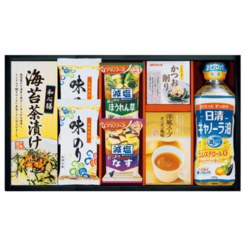 商品情報 名称日清キャノーラ油&アマノフーズバラエティセット CA-35 内容量日清キャノーラ油400g・アマノフーズ減塩いつものおみそ汁（なす・ほうれん草）・丸美屋洋風スープオニオン風味（2.5g×5）・マルトモかつおパック（0.7g×3）・有明海産味のり（8切5枚）×2・海苔茶漬け（6g×5） 賞味期限出荷時に30日以上の商品をお届けいたします。 サイズ箱サイズ：箱221×386×65mm アレルギー卵・乳成分・小麦・えび メーカー品番CA-35 販売者※各商品に記載◇◆ラッピングについての詳細はこちら◆◇ 画像 日清キャノーラ油&アマノフーズバラエティセット CA-35 ギフト プレゼント 内祝い お返し 出産祝い 結婚祝い 誕生日 おしゃれ 送料無料 ＼ 大切な方への贈り物に ／ おみそ汁や味のりなど、毎日の食卓を彩るバラエティ豊かな詰合せです。 おみそ汁や味のりなど、毎日の食卓を彩るバラエティ豊かな詰合せです。 ◇複数の商品をご注文いただいた場合には、別口配送となる可能性がございます。 また複数注文の出荷完了メールは、各商品についてお送りしております。 ＜商品詳細＞ 日清キャノーラ油400g・アマノフーズ減塩いつものおみそ汁（なす・ほうれん草）・丸美屋洋風スープオニオン風味（2.5g×5）・マルトモかつおパック（0.7g×3）・有明海産味のり（8切5枚）×2・海苔茶漬け（6g×5） 【賞味期限】出荷時に30日以上の商品をお届けいたします。 【箱サイズ・重量】箱サイズ：箱221×386×65mm 【アレルギー品目】卵・乳成分・小麦・えび ★贈り物用途★ お中元 お歳暮 母の日 父の日 敬老の日 お供え 法事 内祝い お返し ★こんな方へ★ 両親 祖父母 上司 高齢者 一人暮らしの方