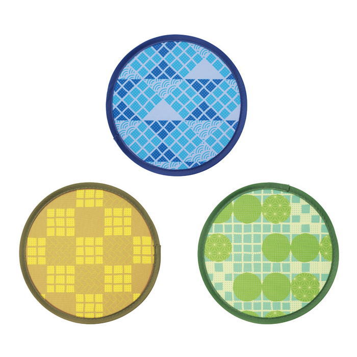 【申込単位で送料無料】 買い物かごの数量を480・960・1440と カートン単位の倍数でご注文頂くと 送料を無料に修正してご対応。 ※数量を100以上入力できない場合、 注文ステップの備考欄で必要数をお知らせ下さい お届け先が、沖縄・離島・北海道の場合、 「申込単位で送料無料」の対象外。 同地域で1カートン以上のご注文の場合、 送料が変わってきます。 5桁の商品番号に、数量とお届け先を合わせ 事前にお問い合わせ下さい。 ◆商品画像に掲載してある 仕様と取引上の注意点をよくご確認下さい。 ◆よく使われるご用途 販促品 ノベルティ 景品 粗品 記念品 結婚式 二次会 卒園 卒業 退職 引っ越し 運動会 子供会 自治会 敬老会 クリスマス ◆お急ぎの方や、分からない事がありましたら 5桁の商品番号と一緒にお問合せ下さい。 （株）吉山　TEL 0835(22)2296 受付時間　平日 9:00-17:00