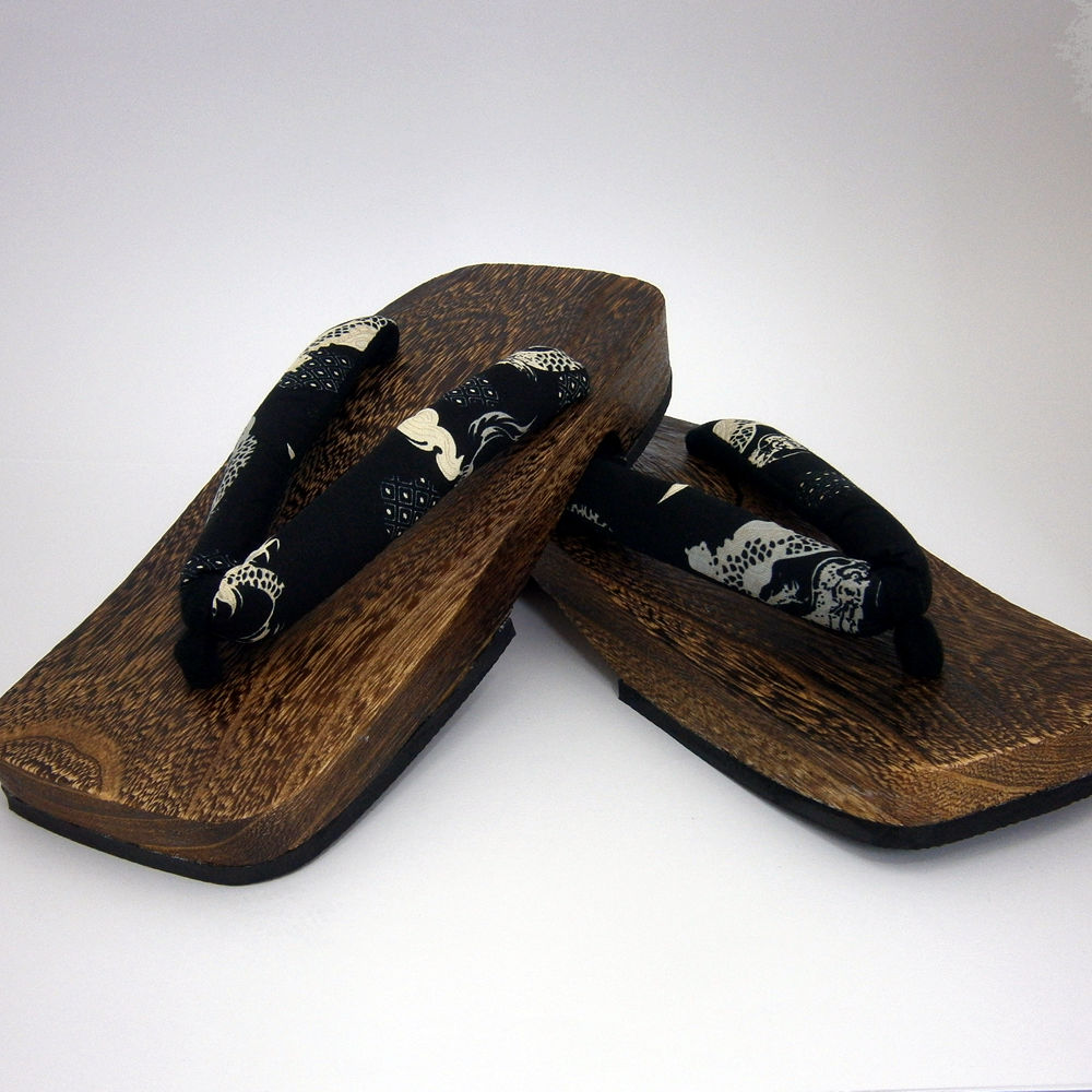 メンズ桐下駄(男性用)ドラゴン(竜)LLサイズ28cm【大きいサイズの下駄】【日本のお土産】【ホームステイのおみやげ】【日本土産】