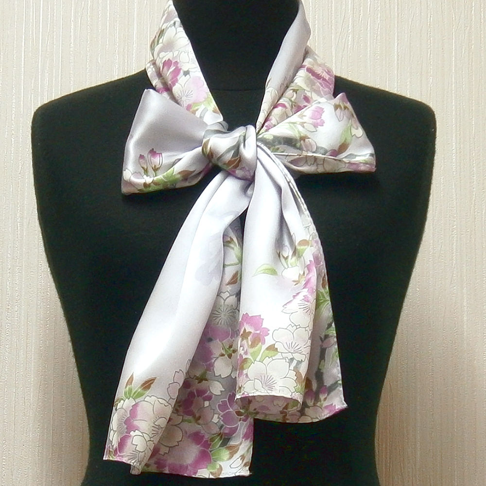 和柄シルクストール(ロングスカーフ) 桜 ラベンダーシルクスカーフ 絹のスカーフ 日本製絹製品 ストール日本のおみやげ 日本のお土産 ホームステイのおみやげ