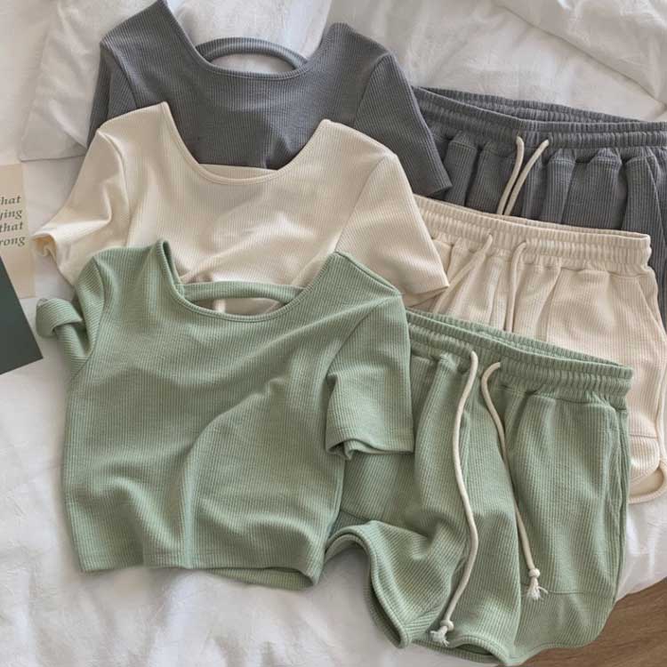 レディース 上下セット セットアップ セット リブ ショートパンツ 半袖tシャツ tシ...