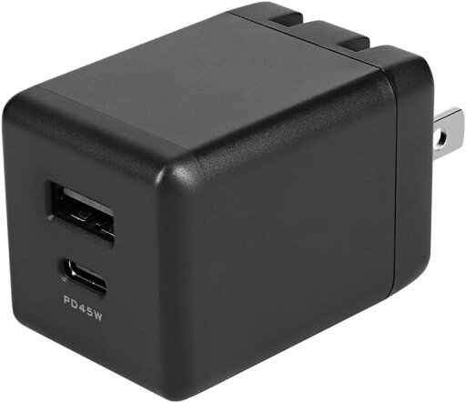 オウルテック AC充電器 USB充電器 PD45W Type-Cポート Type-Aポート 2ポート【PSE認証/急速充電/2台同時充電】 acアダプター USB-C USB-A 折りたたみプラグ GaN採用 iPhone/iPad/ノートPC/スマートフォン対応 ブラック OWL-APD45C1A1G-BK オウルテック AC充電器 USB充電器 PD45W Type-Cポート Type-Aポート 2ポート【PSE認証/急速充電/2台同時充電】 acアダプター USB-C USB-A 折りたたみプラグ GaN採用 iPhone/iPad/ノートPC/スマートフォン対応 ブラック OWL-APD45C1A1G-BK