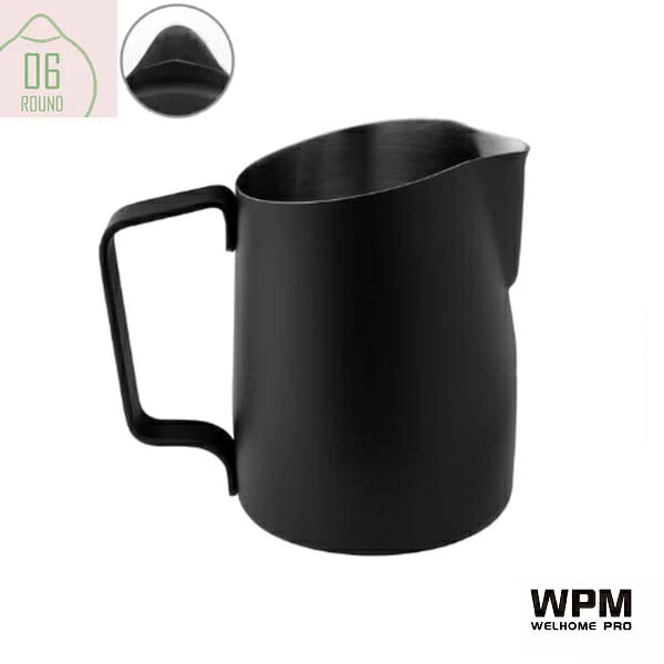 商品説明WPMのミルクピッチャーは斜めにカットされたトップが特徴。ミルク流量がコントロールしやすいため、ラテアートにも。大きめの取っ手が持ちやすく、ミルクをはじめ色々な飲料を温める際にご使用いただけます。内側には便利な180mLの目盛りつき。商品詳細型番HC7106BKカラーブラック形状06 ROUNDサイズ450mL ( 15oz )材質ステンレス本体重量約185g食洗器可電子レンジ不可生産国中国HC7106BK 類似商品はこちらWPM ダブリューピーエム WPM ミルクピッ6,910円WPM ダブリューピーエム WPM ミルクピッ6,050円WPM ダブリューピーエム WPM ミルクピッ6,910円香港 WPM社のタンピング用シリコンマットです3,565円WPM ダブリューピーエム WPM ZP-1用5,050円WPM ダブリューピーエム WPM 手挽きコー19,800円WPM ダブリューピーエム WPM ドリップコ14,080円WPM ダブリューピーエム WPM シングルド217,800円WPM ダブリューピーエム WPM ドリップコ10,780円