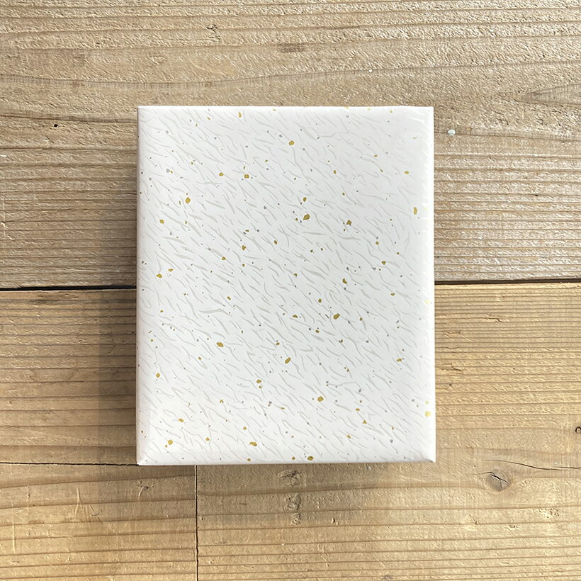 【ラッピングのみ注文不可】金銀振り白包装紙 《ギフトラッピング》※ラッピング希望の商品も、別途ご注文ください。