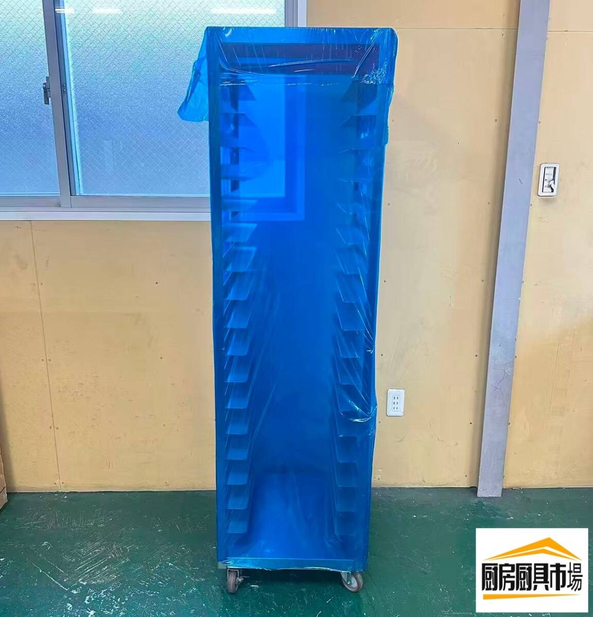 乐天商城 - 【未使用】番号A781◆ステンレス製 天板ラック(17段) キャスター付　幅480×奥行520×高さ1700　点検済み☆ 【厨房市場平野店】業務用　パンラック　トレー無し　ベーカリー　トレイラック　カート　18段