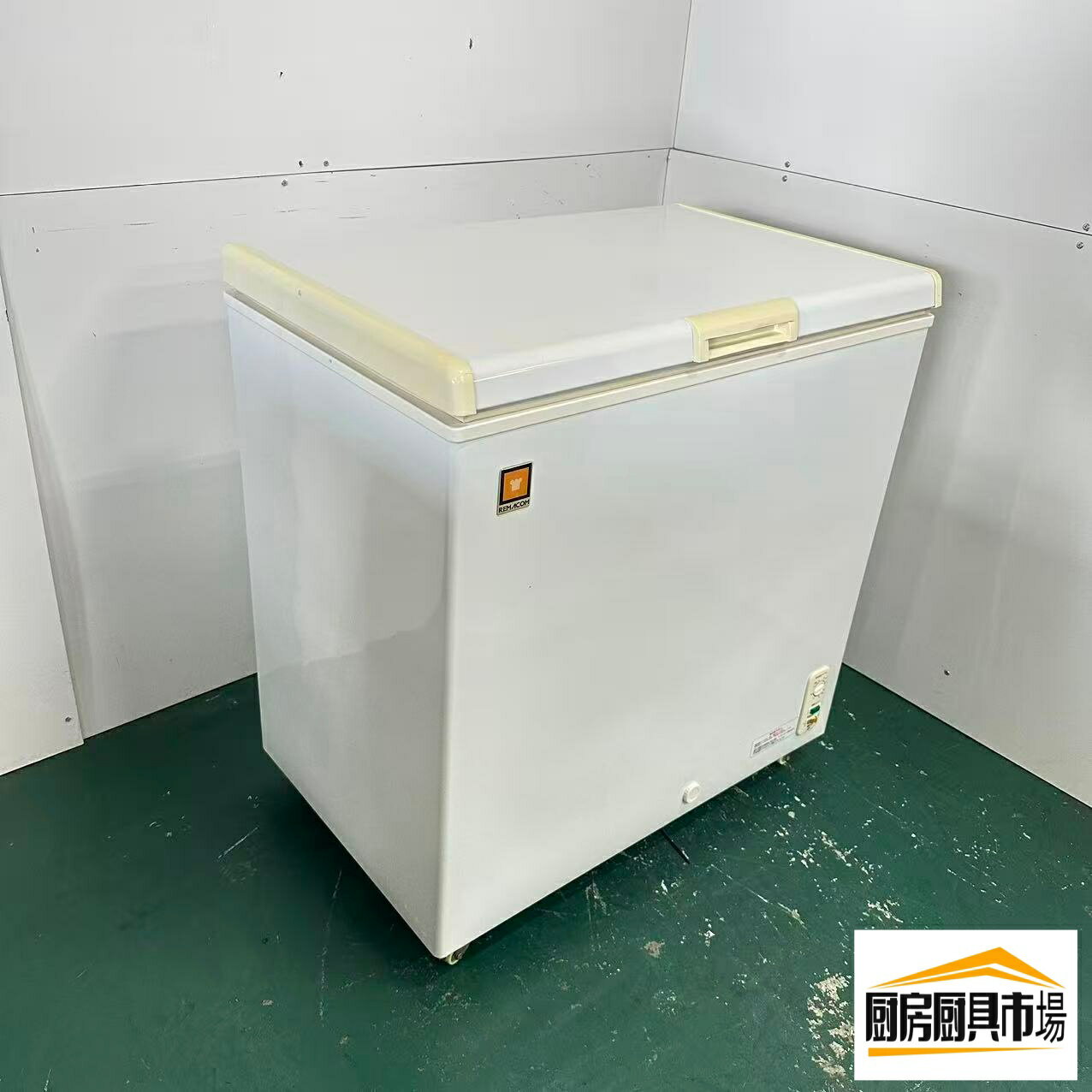 1224)レマコム 業務用 冷凍ストッカー RRS-102C W738D498H774mm 102L