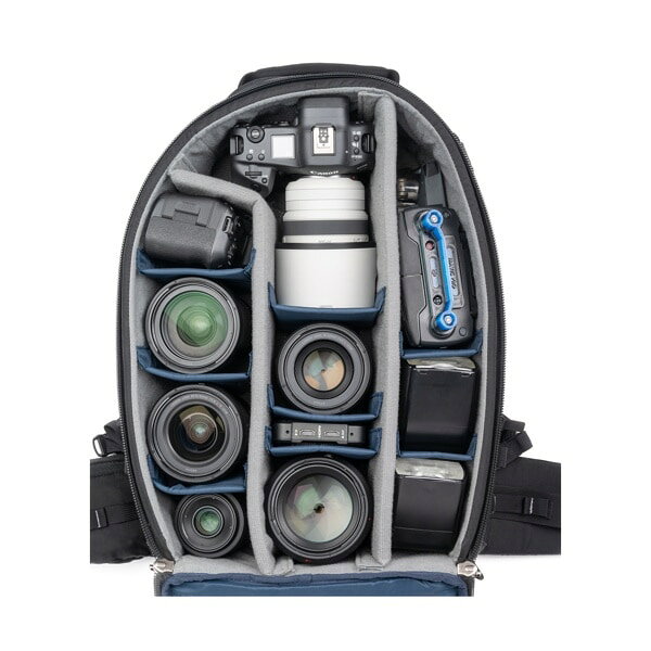 GIN-ICHI楽天市場店のthinkTANKphoto シンクタンクフォト ファーストライト 35L+ ブラックチャコール｜アングル3