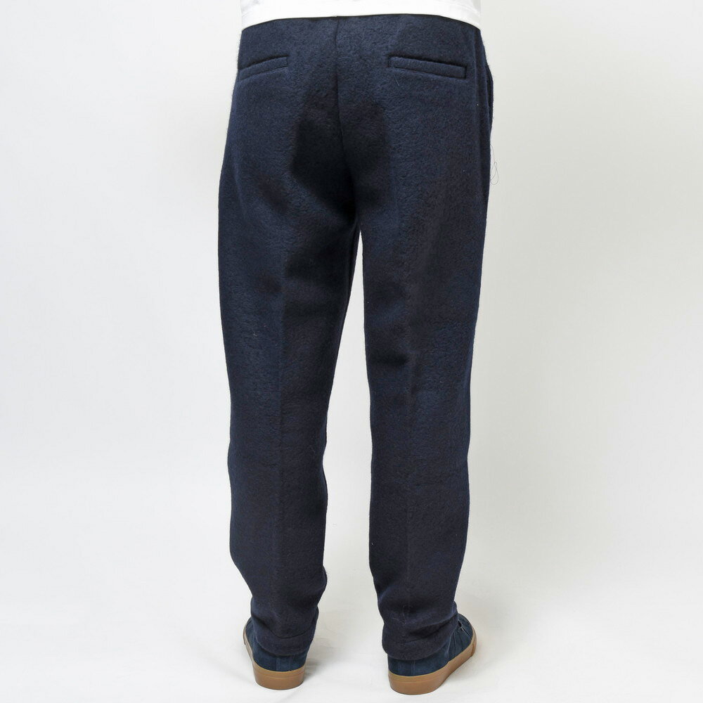 moncao（モンサオ）ウールポリエステルシルクフリースシャーリングテーパードパンツ M021308 13022400172
