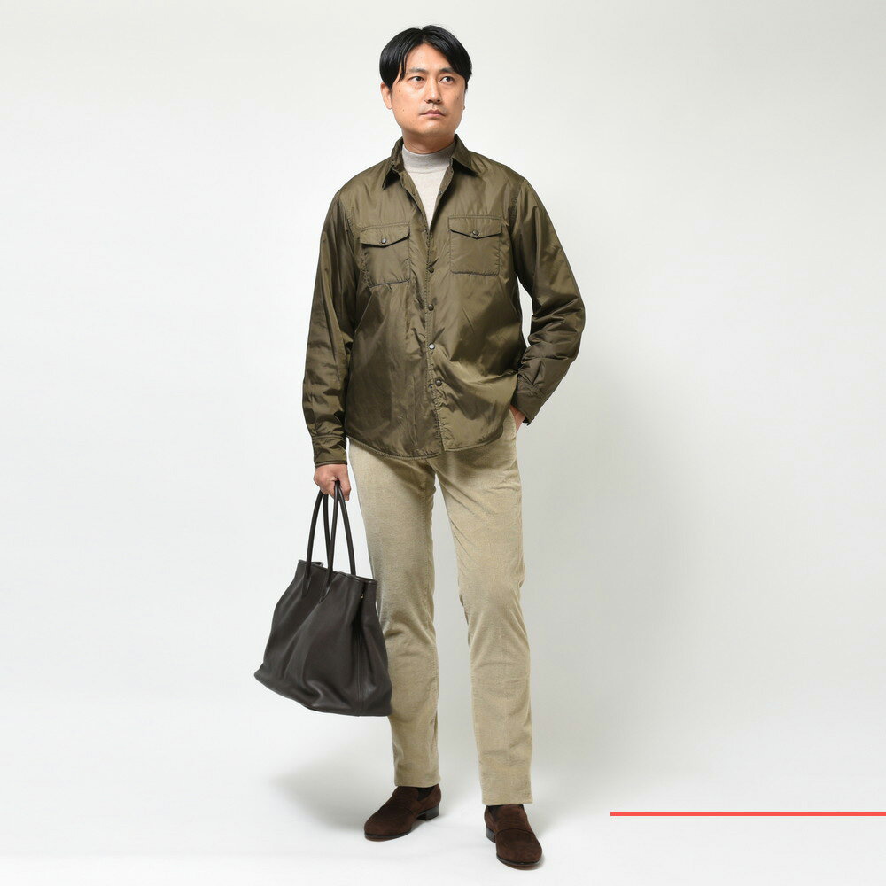 ASPESI(アスペジ)パデッドナイロンCPOシャツ I029 13PIU ASPESI(アスペジ)パデッドナイロンCPOシャツ I029 13PIU