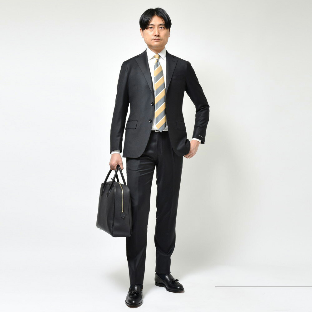 guji(グジ)SUPER150'sウールソリッド3B1プリーツスーツ (MADE guji(グジ)SUPER150'sウールソリッド3B1プリーツスーツ (MADE