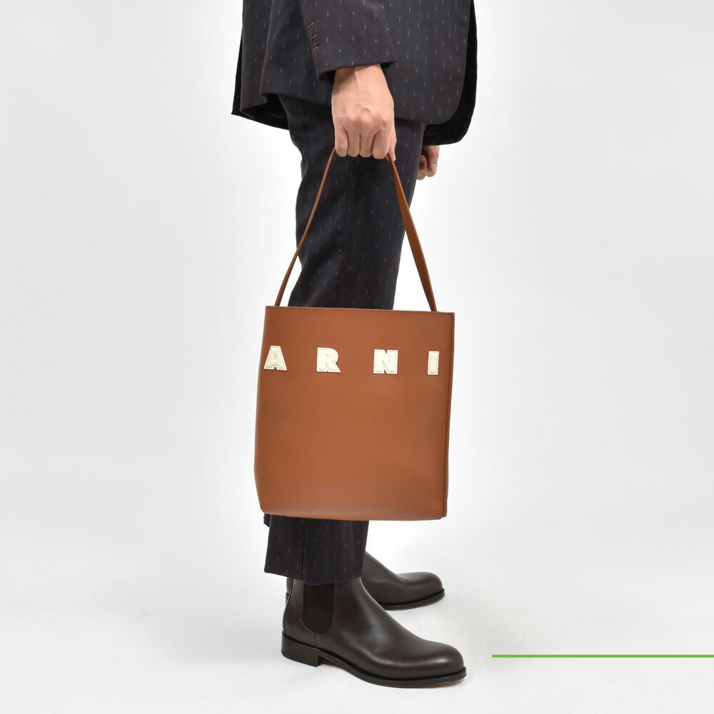 MARNI（マルニ）Museo スムースカーフレザーホーボーバッグ SHMP0111U0 P6483 18442400138