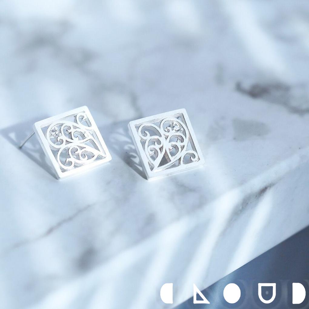 Cloud Jewely 唐草 透かし ピアス イヤリング シルバー925 クラウドジュエリー 唐草 ピアス 模様の シルバー 縁起物 イヤリング シルバー92...