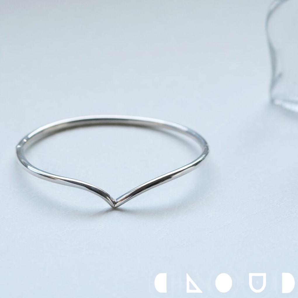 Cloud Jewely V字 カモメ バングル シルバー925 クラウドジュエリー 重ね付け 内甲丸 シンプル シルバー ブレスレット 甲丸 バングル ジュエ...