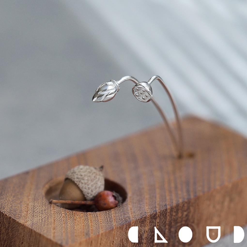 Cloud Jewely ハスの花&実 フック ピアス シルバー925 クラウドジュエリー ボリューム 立体感 ハスの花 美しい ブック ボリューム感 小ぶり ...