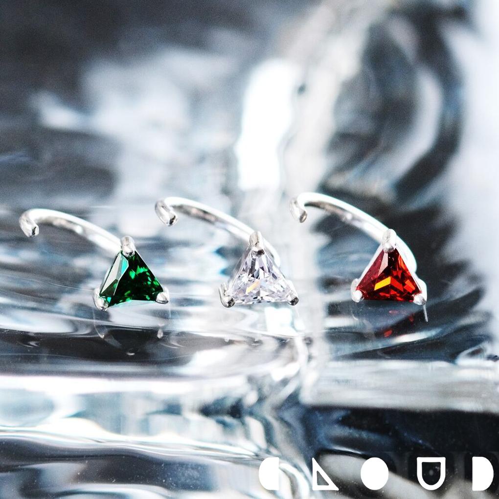 Cloud Jewely ミニ 三角 フック ピアス シルバー925 クラウドジュエリー ガーネット フックピアス 三角 エメラルド シルバー925 シンプル ...