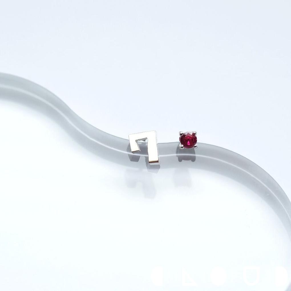 Cloud Jewely 数字 & 7月誕生石 ルビー ピアス イヤリング シルバー925 クラウドジュエリー シンメトリー チャーム イヤリング 小粒 金具 ...