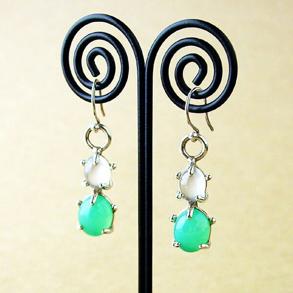 Give Me a Wing 2石 ピアス 2P 両耳用 レディース シルバー シルバー925 天然石 クリソプレーズ ムーンストーン 誕生石 6月 グリーン ...